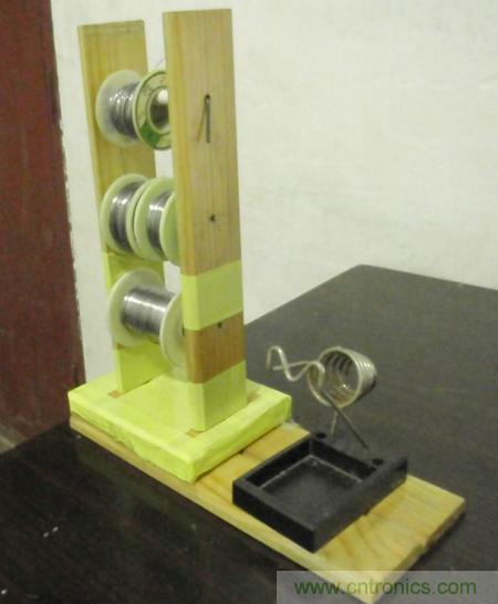 成本几乎为零，三层锡丝架DIY