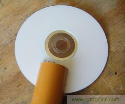 想减少电费吗？DIY一个迷你风力发电机吧