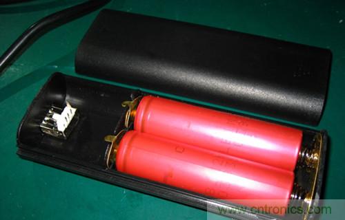 【DIY】电量救星！低成本自制移动电源