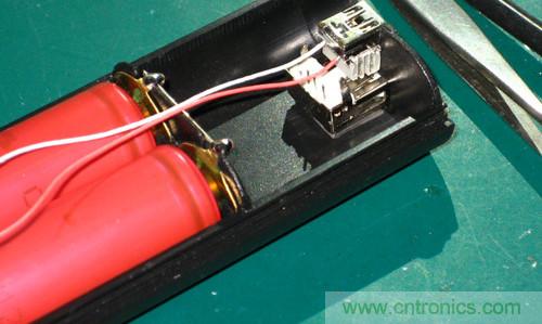 【DIY】电量救星！低成本自制移动电源