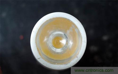 DIY小手电:纯手工刻板改造5号电池小手电