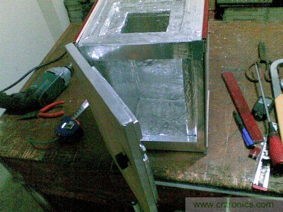 牛人DIY:百元自制车载冰箱