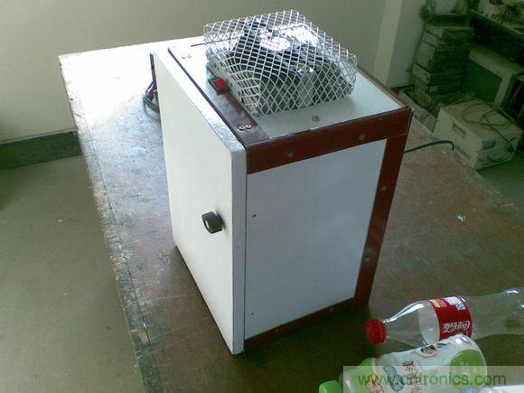 牛人DIY:百元自制车载冰箱