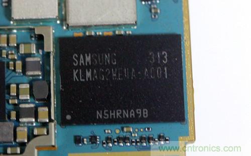 拆解4G新机索尼M35t：用料十足，易于维修