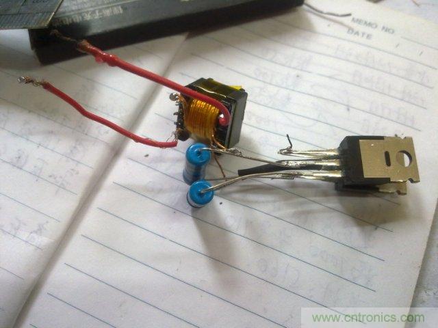 一款简单实用的逆变器DIY