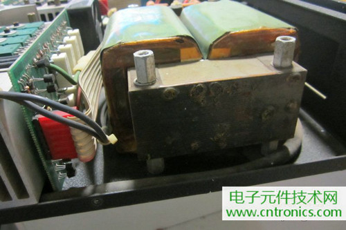 用料很给力！专业后级功放美国高峰FA1201拆解
