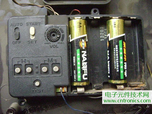 拆个老古董，日本精工石英电子挂钟拆解