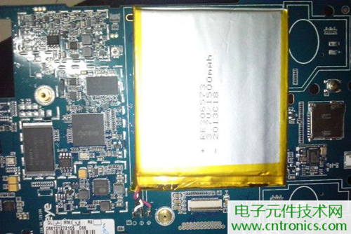 不怕摔的电纸书！一款柔性屏电子书阅读器拆解