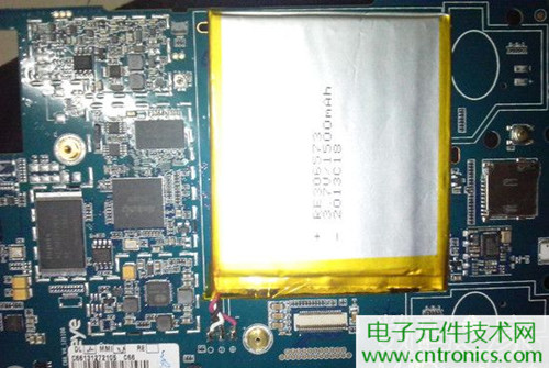 不怕摔的电纸书！一款柔性屏电子书阅读器拆解