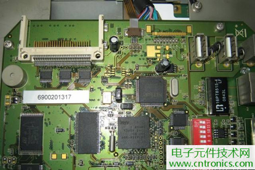 触摸屏售价过万？一台工控设备触摸屏拆解