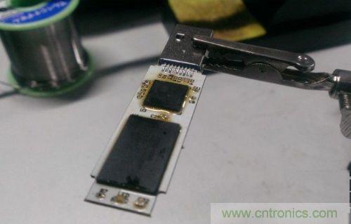 制作U盘全过程，由PCB做起