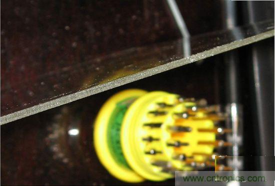 实用小知识：教你改善液晶屏发黄的状况