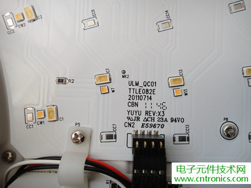高端大气上档次！智能?？氐鞴釲ED吸顶灯拆解