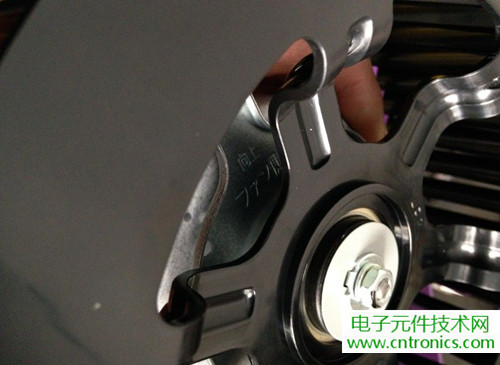 PM2.5杀手！松下纳米水离子空气净化器拆解