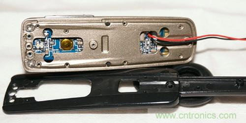 一分钱一分货！带NFC功能蓝牙耳机拆解