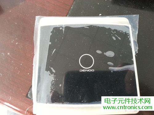 一款触控开关拆解，做工不错