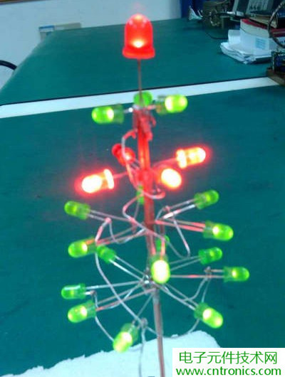 工科男的圣诞礼物:简易LED圣诞树DIY
