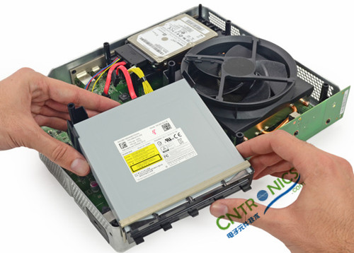 不容错过！大神级拆解力作：X-BOX ONE 解密内部结构!！