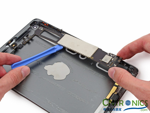 最新最牛最逆天的拆解：iPad Mini Retina 内部大揭秘！