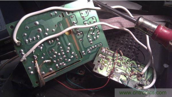 懒人改装：将大锅接收器改造成?？毓鼗? width=