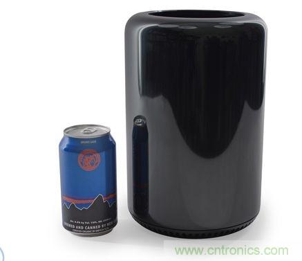 全新Mac Pro真的非常小，这是与易拉罐的对比