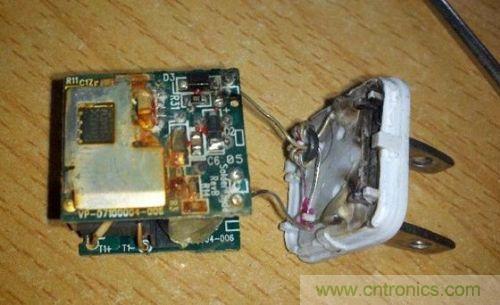 苹果充电器拆解