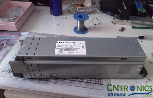 网友下雪天拆解DELL 12V 57.3A的开关电源自娱自乐