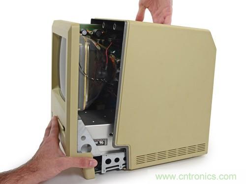 拆！古董级Macintosh 128K电脑