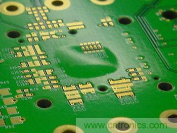 散热不好可能导致PCB阻焊层的剥离