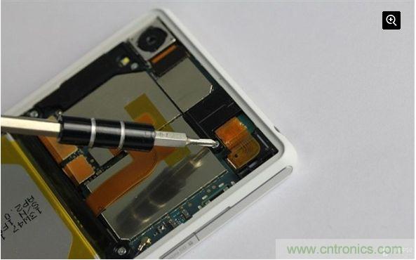 暴拆移动版索尼Xperia Z2