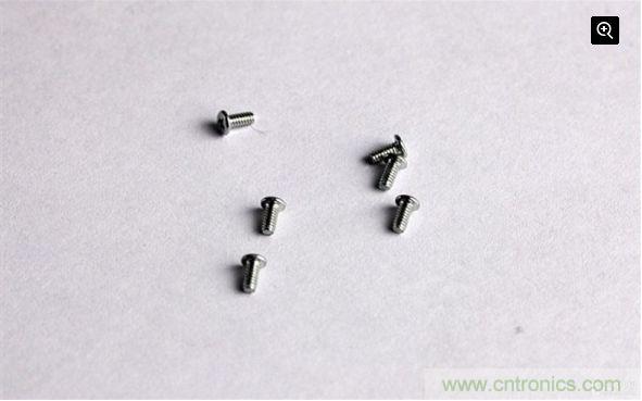 暴拆移动版索尼Xperia Z2