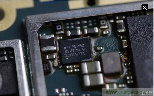 暴拆移动版索尼Xperia Z2