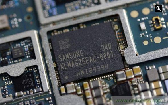 暴拆移动版索尼Xperia Z2