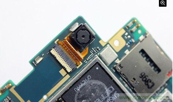 暴拆移动版索尼Xperia Z2