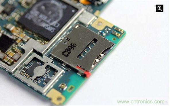 暴拆移动版索尼Xperia Z2