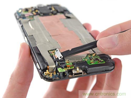 牛人强拆！新HTC One(M8)真机精密做工难修理