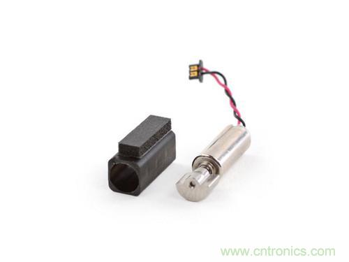 牛人强拆！新HTC One(M8)真机精密做工难修理