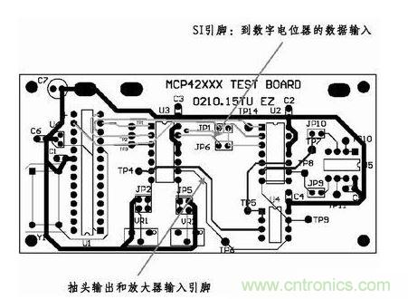 采用这种新的布线，将模拟线路和数字线路隔离开了。增大走线之间的距离，基本消除了在前面布线中造成干扰的数字噪声。