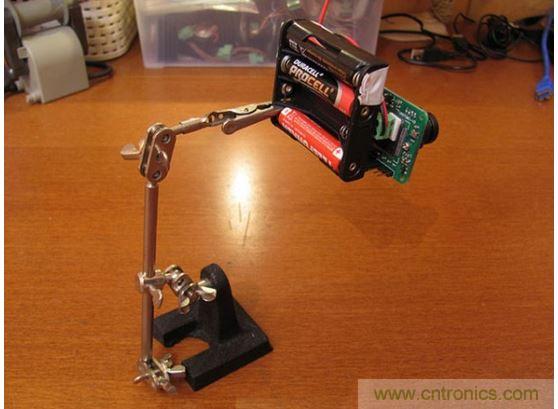 4节电池凭啥维持1年不间断延时拍摄