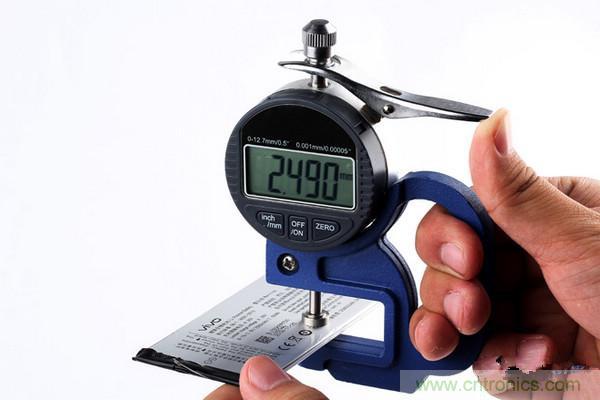 有图有真相！暴拆VIVO X5 MAX,揭秘&ldquo;最薄之谜&rdquo;