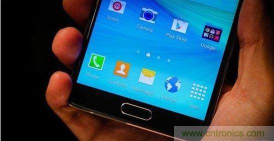 1、屏幕和边框出现缝隙