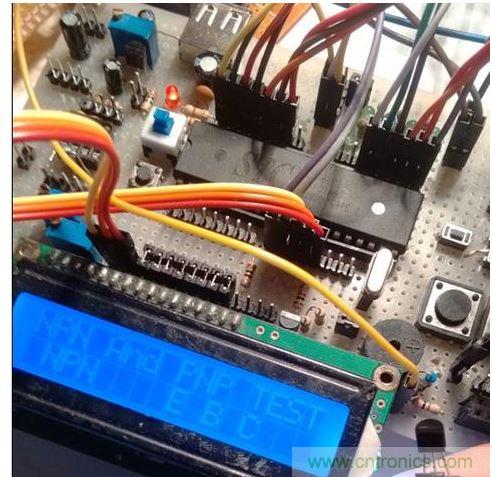 9014三极管的测试照片