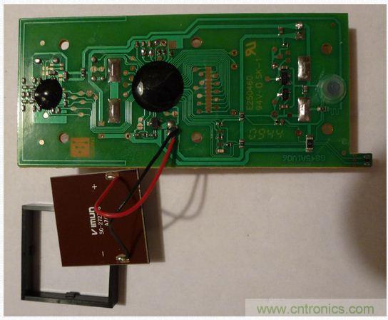 图6：太阳能电池反面。