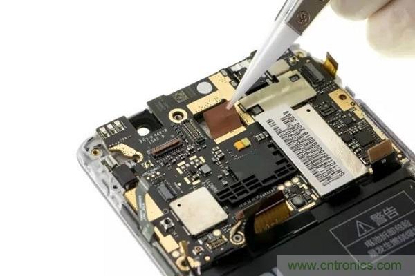  红米Note 3姗姗来迟，是否藏有玄机？一拆便知