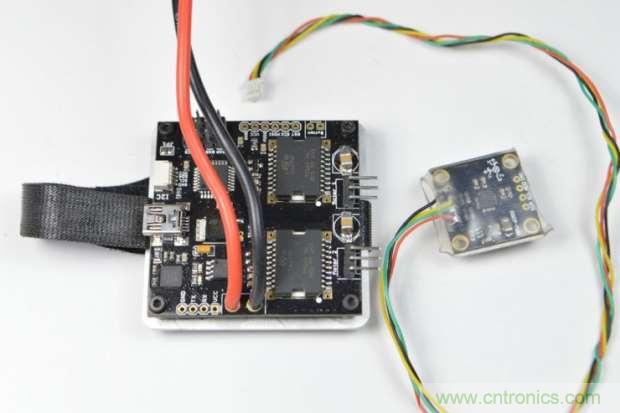 摄影发烧友：想要相机稳如鸡头，学我DIY自平衡相机稳定器