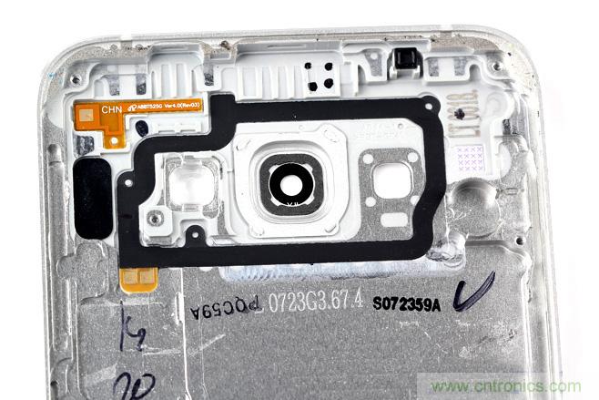 三星Galaxy A8拆解，中端、旗舰傻傻分不清楚