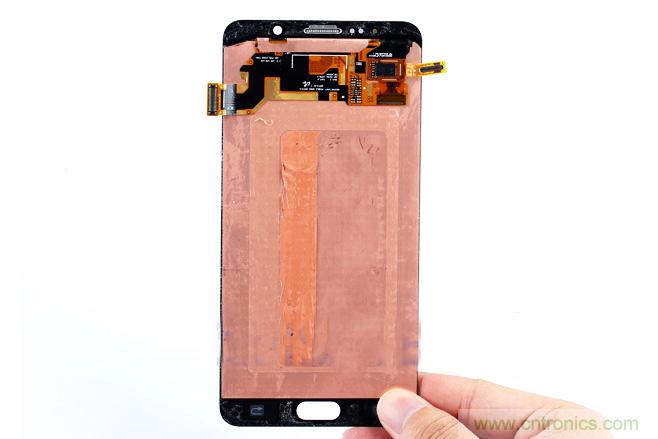 Galaxy Note5拆解，与S系列差距日渐模糊