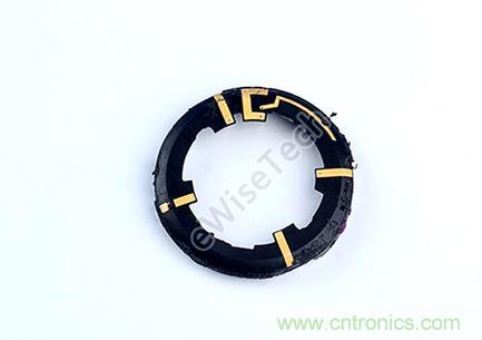 MOTO 360二代智能手表拆解：只有细节，没有亮点