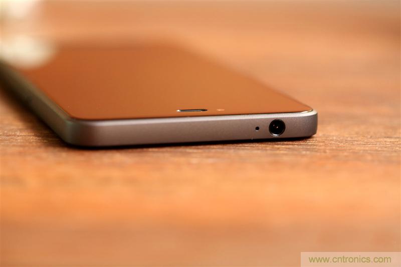 前世500次回眸,换来今生一次擦肩而过，那500多天的等待能否让锤子扬眉吐气？