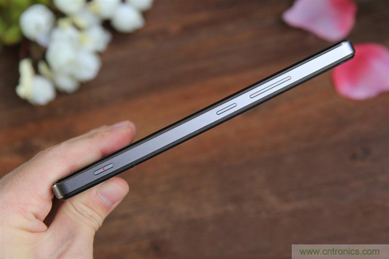 无边框的 nubia Z9 ，一款既有惊喜，又有惊艳的智能手机